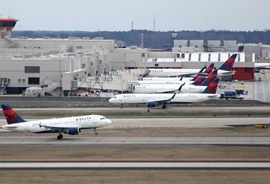 Atlanta airport-delta-970-(c) Rex Shutterstock